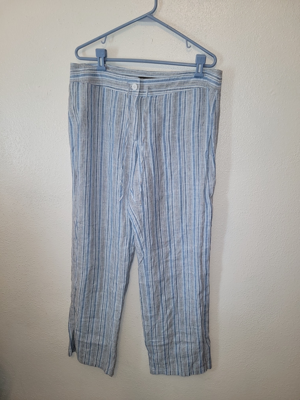 Tommy Bahama Light Blue & White Striped Womans Linen Pant